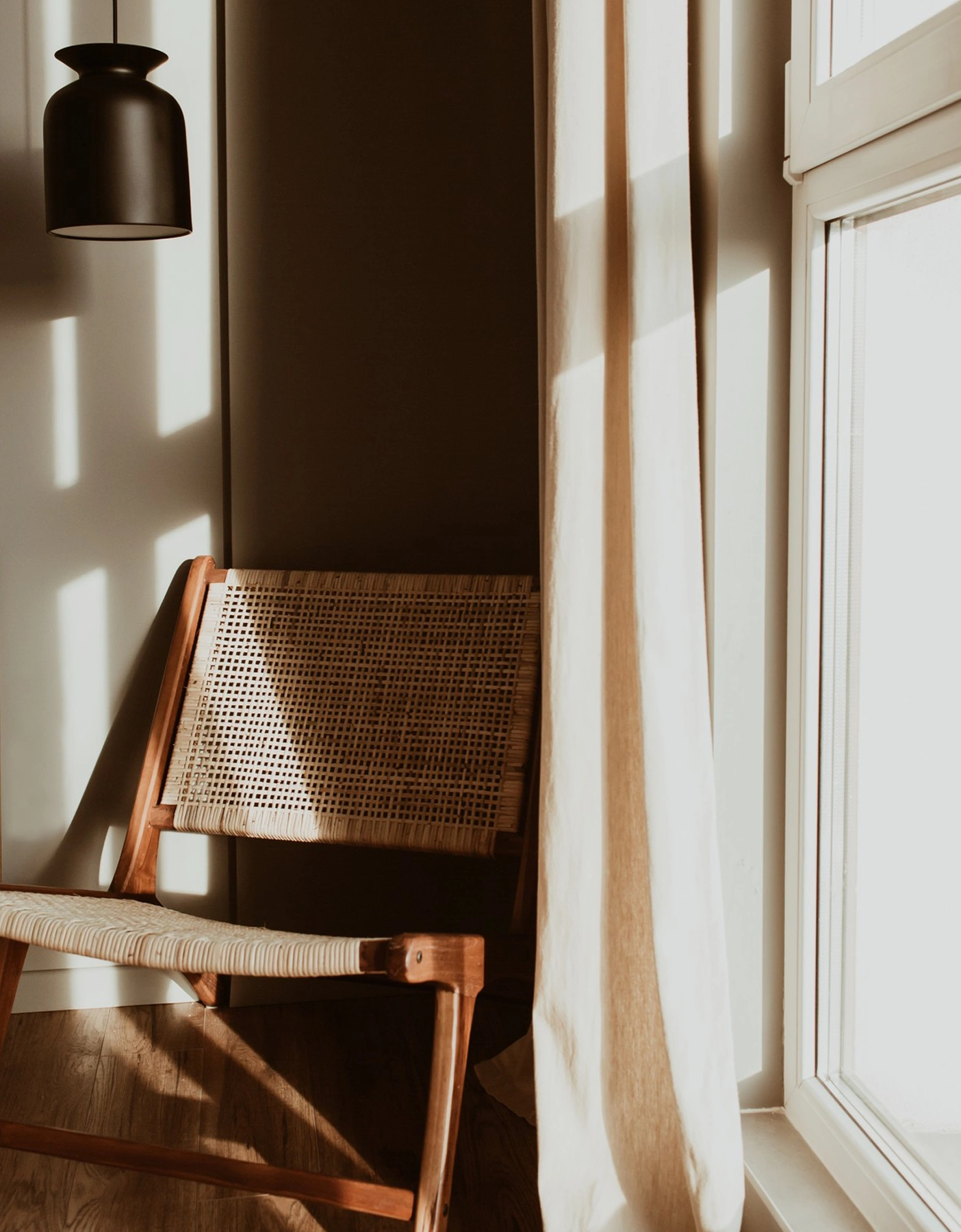 Dimora. Give your home a story that sells.